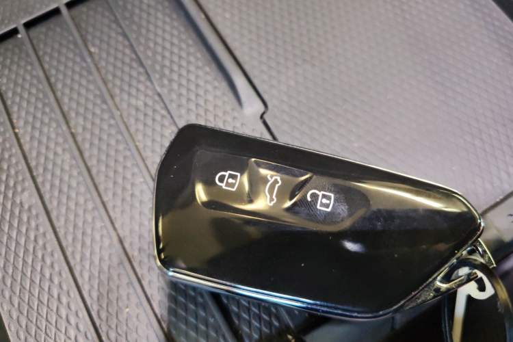 Used Volkswagen ID.UNYX 2024 Revised Pro Long-Range Version