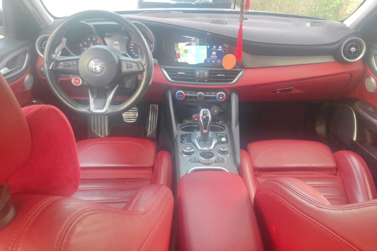 Used Alfa Romeo Giulia 2020 2.0T 280HP Luxury Sports Edition