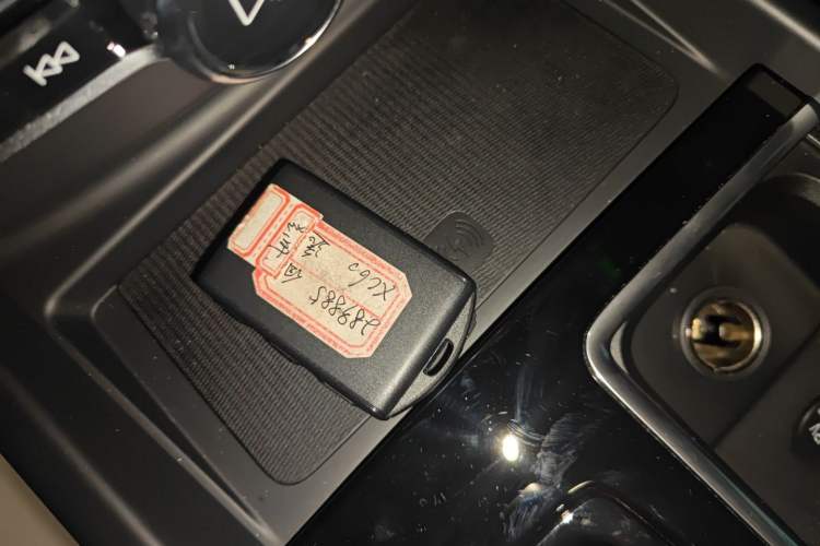 Used Volvo XC60 2026 B5 4x4 Smart Luxury Edition