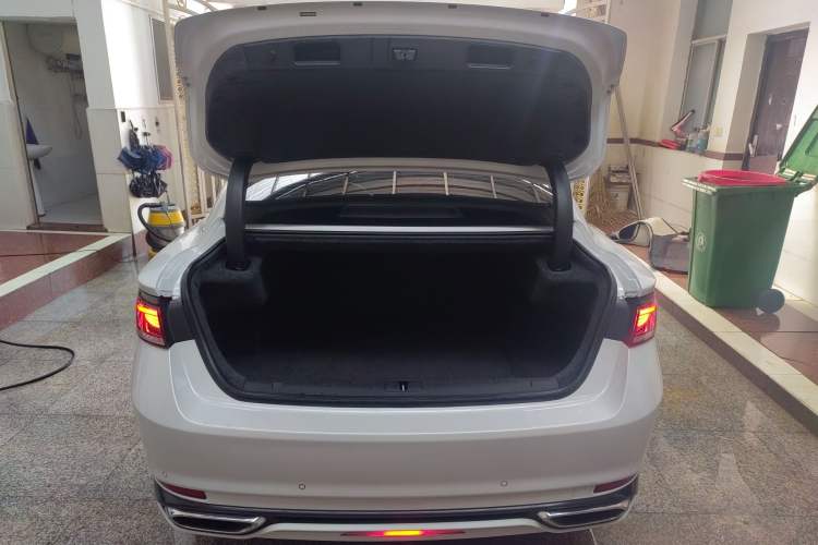 Used Geely Auto Emgrand GT 2021 1.8T Flagship Edition+ Trunk