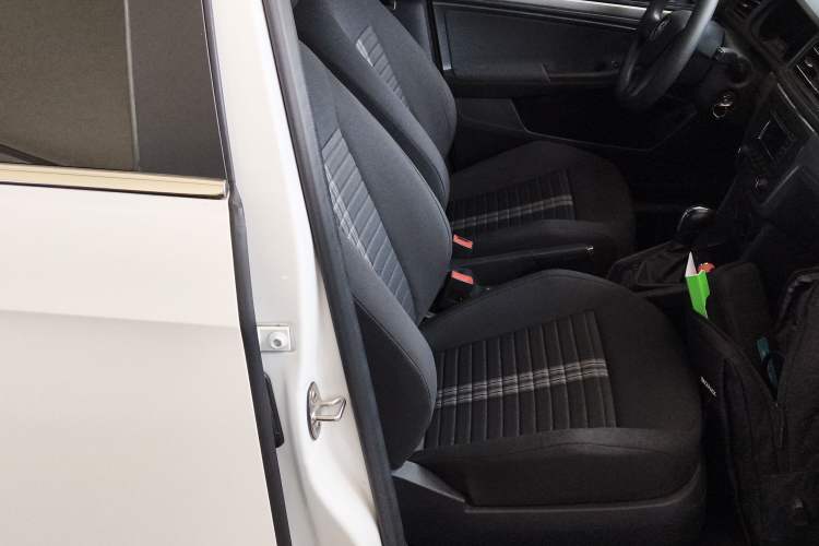 Used Volkswagen Lavida 2019 Lavida Start 1.5L Automatic Trendy Version China VI Standard