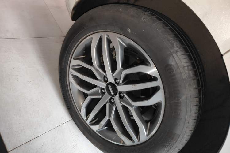 Used Wey VV5 2017 2.0T Ultra-Luxury Version
