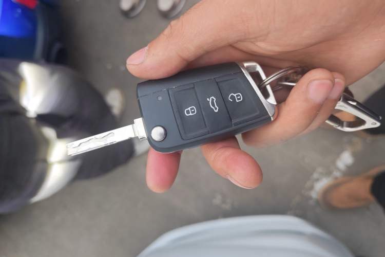 Used Volkswagen Sagitar 2021 280TSI DSG Comfort Connect Edition Vehicle Key