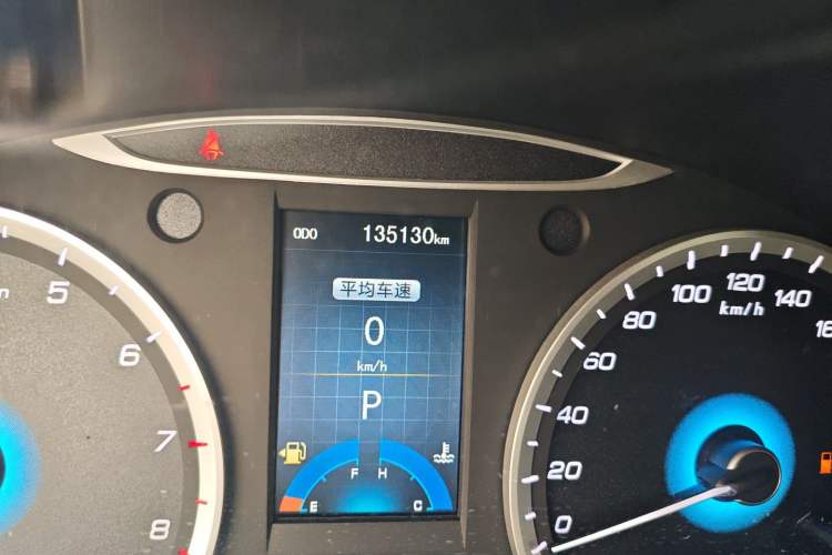 Used CHANGAN Raeton 2014 1.8T Automatic Prestige Anniversary Edition China IV Standard Odometer Close Up