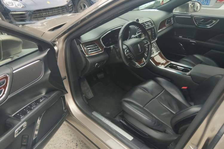 Used Lincoln Continental 2018 2.0T Two-Wheel Drive Luxury Edition