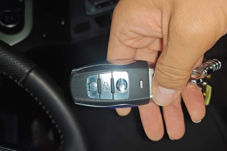 Used Haval H6 Coupe 2016 Blue Label 1.5T Automatic Two-Wheel Drive Elite Model Vehicle Key