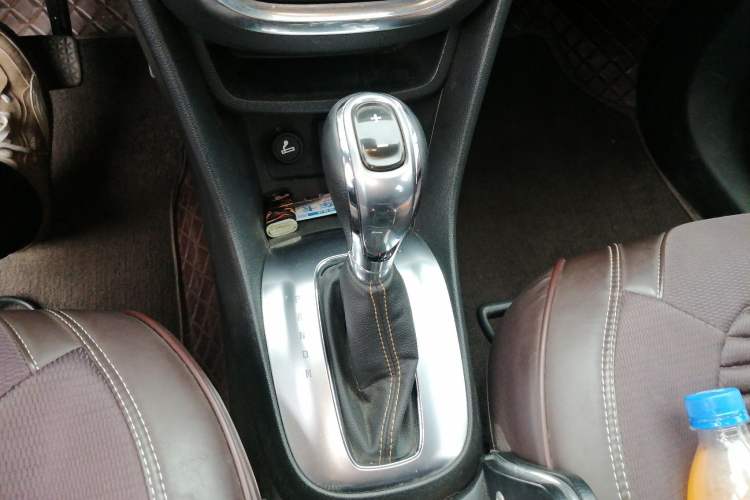 Used Buick Encore 2014 1.4T Automatic Two-Wheel Drive Urban Leading Model
