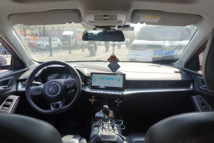 Used MG 5 2021 180 DVVT CVT Youth Luxury Edition
