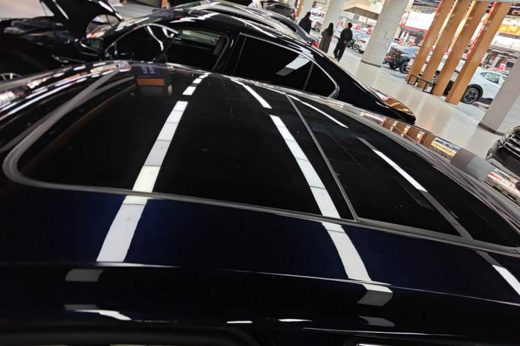 Used Volkswagen Phideon 2021 380TSI Prestige Edition Roof