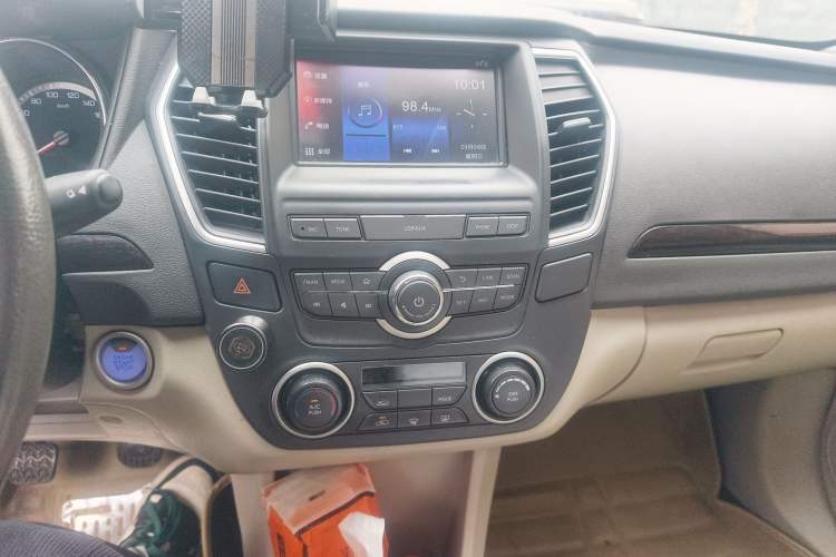 Used Dongfeng Aeolus A60 2016 1.5L Manual Luxury Version