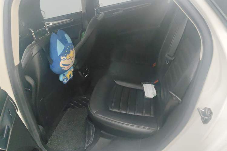 Used Ford Mondeo 2013 2.0L GTDi 200 Luxury Model
