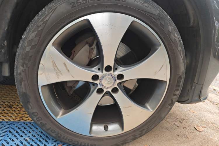 Used Mercedes-Benz GLC 2016 GLC 300 4MATIC Luxury Model
