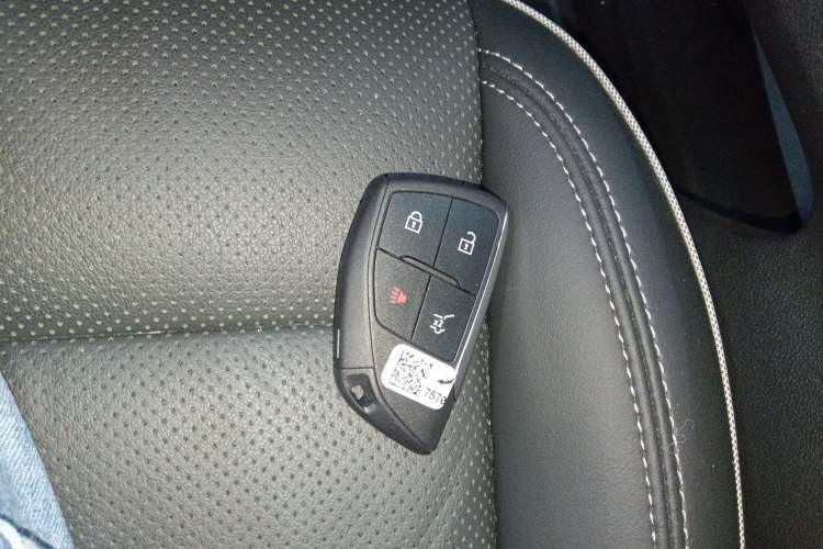 Used Buick Envision 2022 Encore Plus 652T Five-Seat Luxury Model Vehicle Key