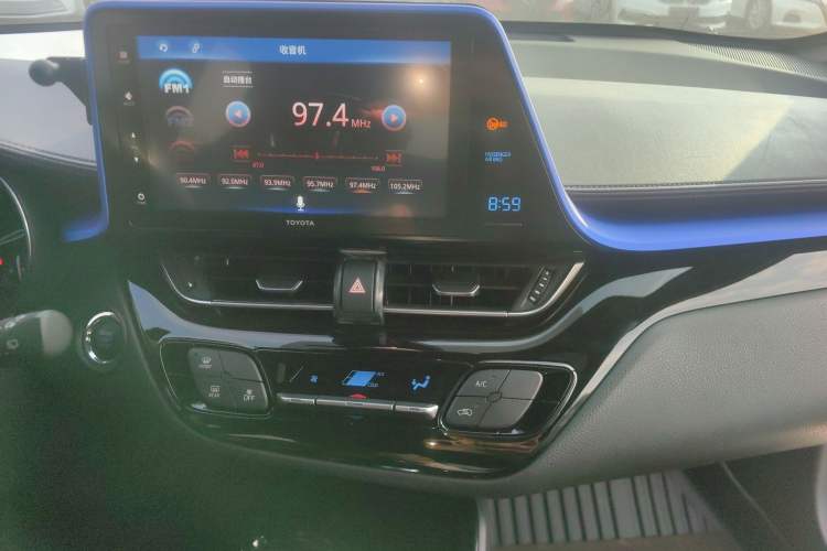 Used Toyota IZOA 2018 2.0L Yichi Edition China V Standard