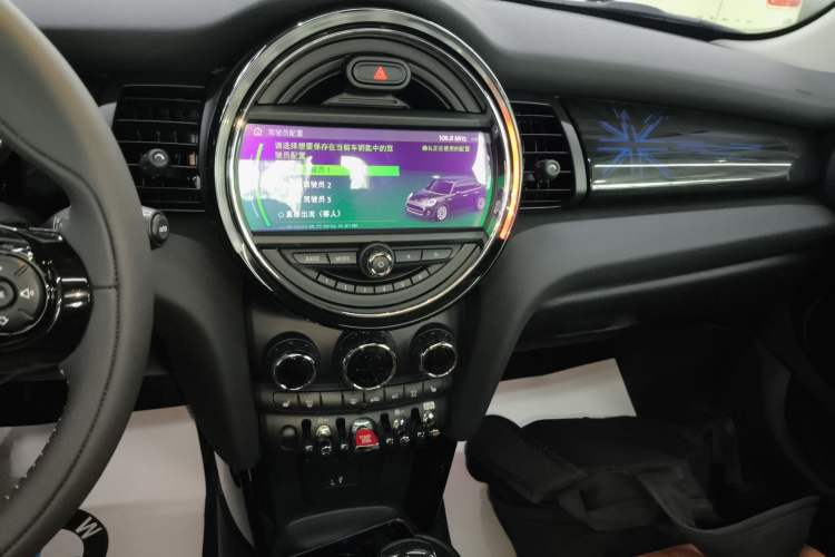 Used MINI 2020 1.5T COOPER Artist Five-Door Edition