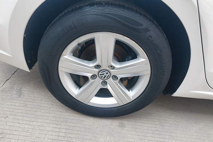 Used Volkswagen Lamando 2018 230TSI DSG Fashion Edition
