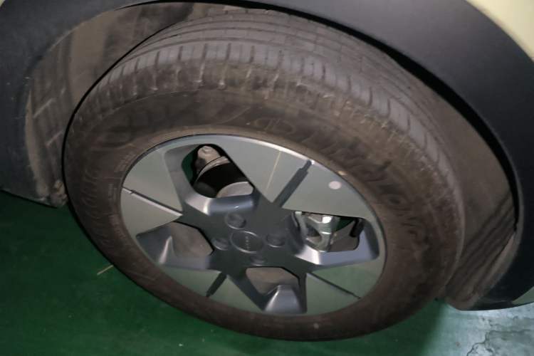 Used Geely Galaxy Geome 2025 UP 410km Exploration+ Edition