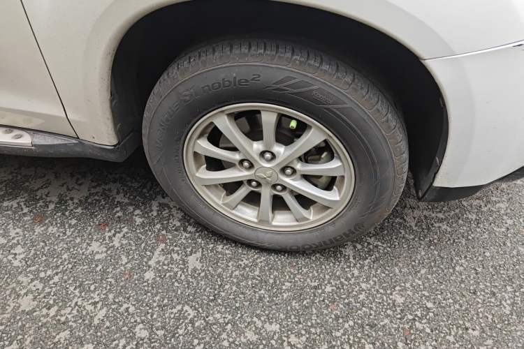 Used Mitsubishi ASX 2013 2.0L CVT Two-Wheel Drive Elite Edition