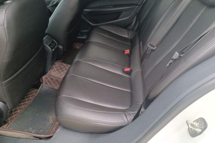 Used Peugeot 408 2018 350THP Automatic Luxury Edition Left Rear Seat