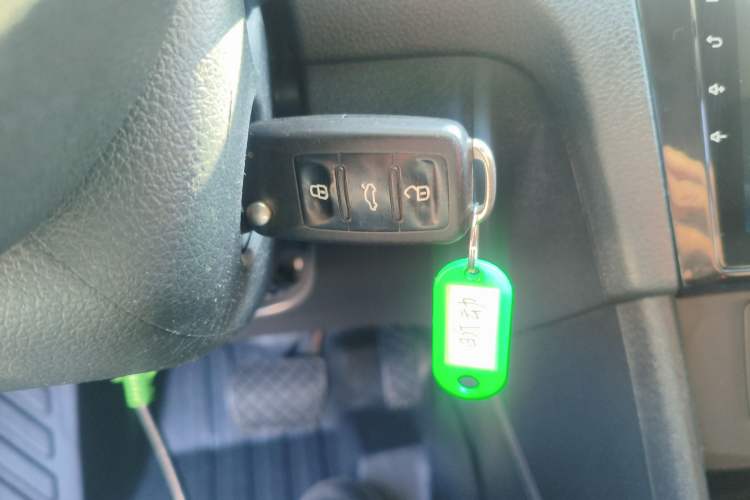 Used Skoda Rapid Spaceback 2014 1.6L Automatic Enjoyment Edition