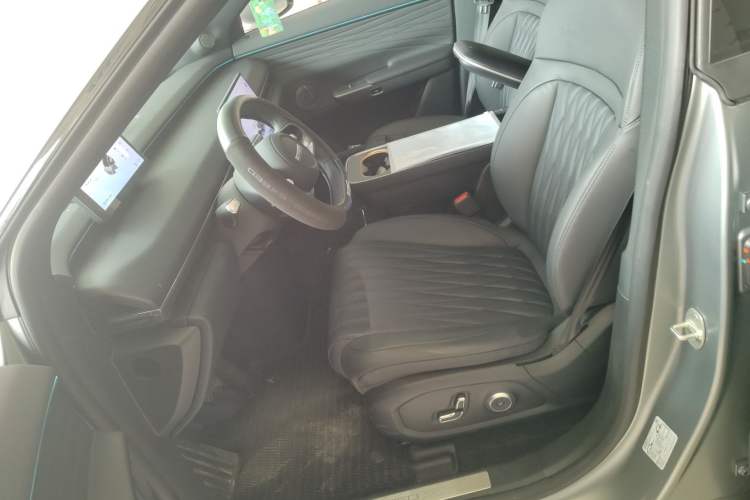 Used EXEED Star Era ET 2025 All-Electric 625 Pro Two-Wheel Drive Urban-Assistive Driving System