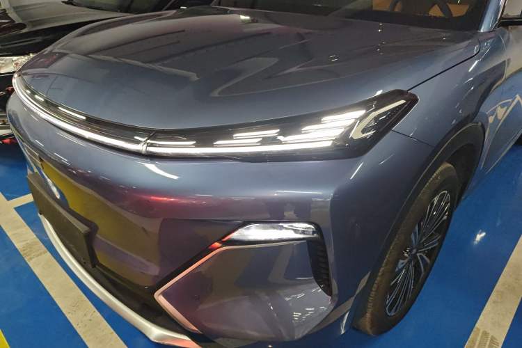 Used Geely Galaxy Galaxy Xingjian 7 EM-i 2025 120km Flagship Edition
