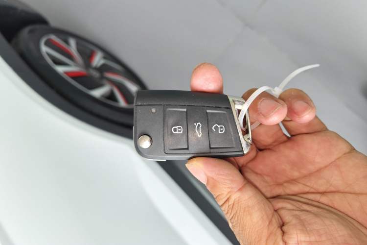 Used Volkswagen Tharu 2024 300TSI Two-Wheel-Drive Moon Luxury Edition Vehicle Key