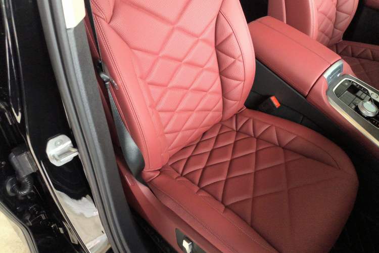 Used BMW X5 2023 xDrive 30Li Luxury M Sport Night Edition Package