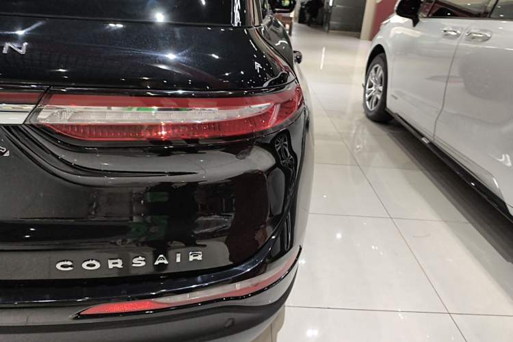 Used Lincoln Corsair 2022 2.0T Two-Wheel Drive Deluxe Edition