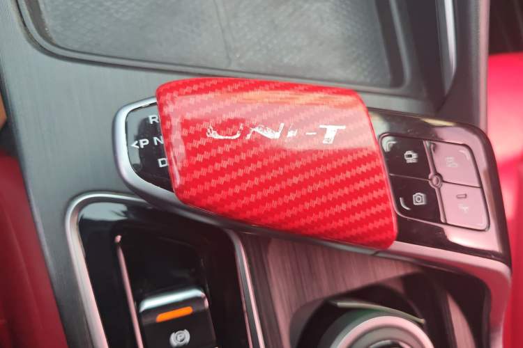 Used CHANGAN UNI-T 2020 1.5T Flagship Version Gear Lever