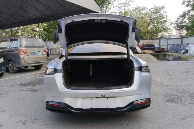 Used Hyptec GT 2023 560 Rear-Drive Seven-Wing Edition Trunk