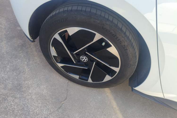 Used Volkswagen ID.3 2024 Outstanding Edition
