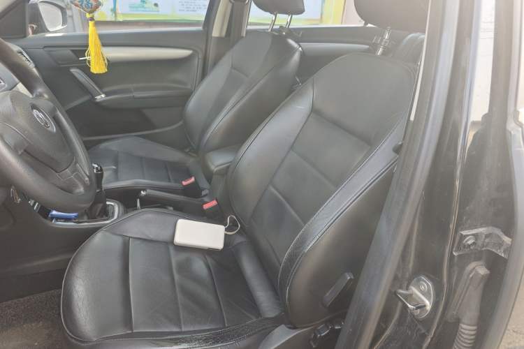 Used Volkswagen Lavida 2013 Restyled Classic 1.6L Manual Comfort Edition Left Front Seat