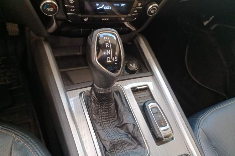 Used Geely Auto Vision X6 2016 1.3T CVT Flagship Model