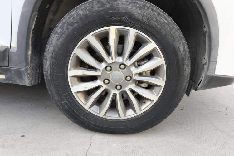 Used Haval H6 2015 Sport Edition 1.5T Automatic Two-Wheel Drive Luxury Model
