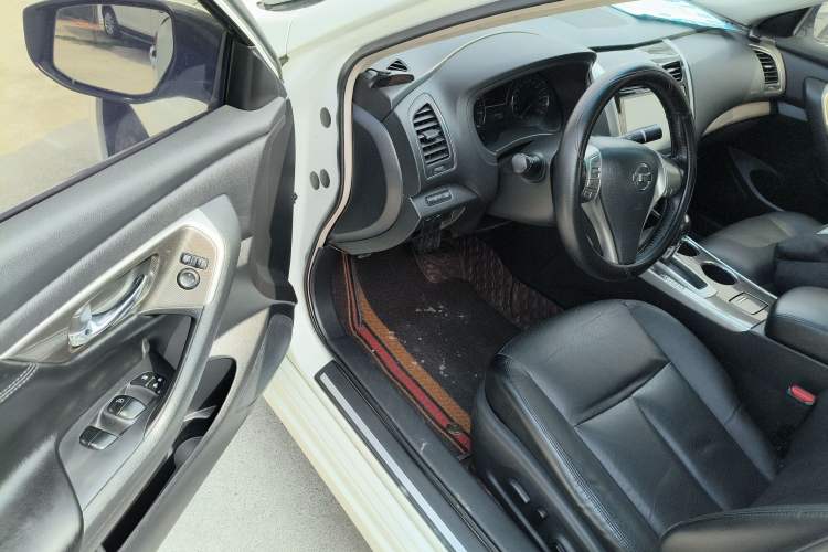 Used Nissan Teana 2013 2.0L XL Comfort Edition Driver Seat