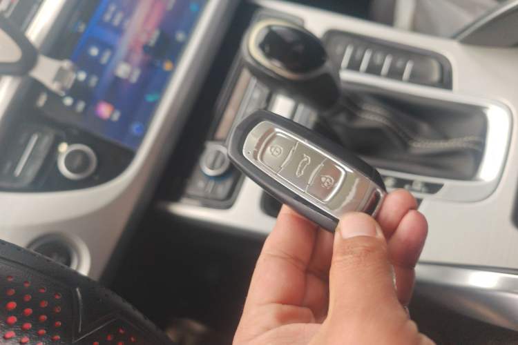 Used Geely Auto Emgrand X7 Sport 2016 1.8TD Automatic Smart Model