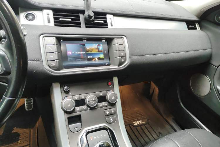 Used Land Rover Range Rover Evoque 2018 240PS PURE Style Edition