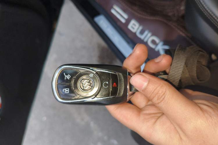 Used Buick LaCrosse 2016 Revised Version 28T Elite Edition
