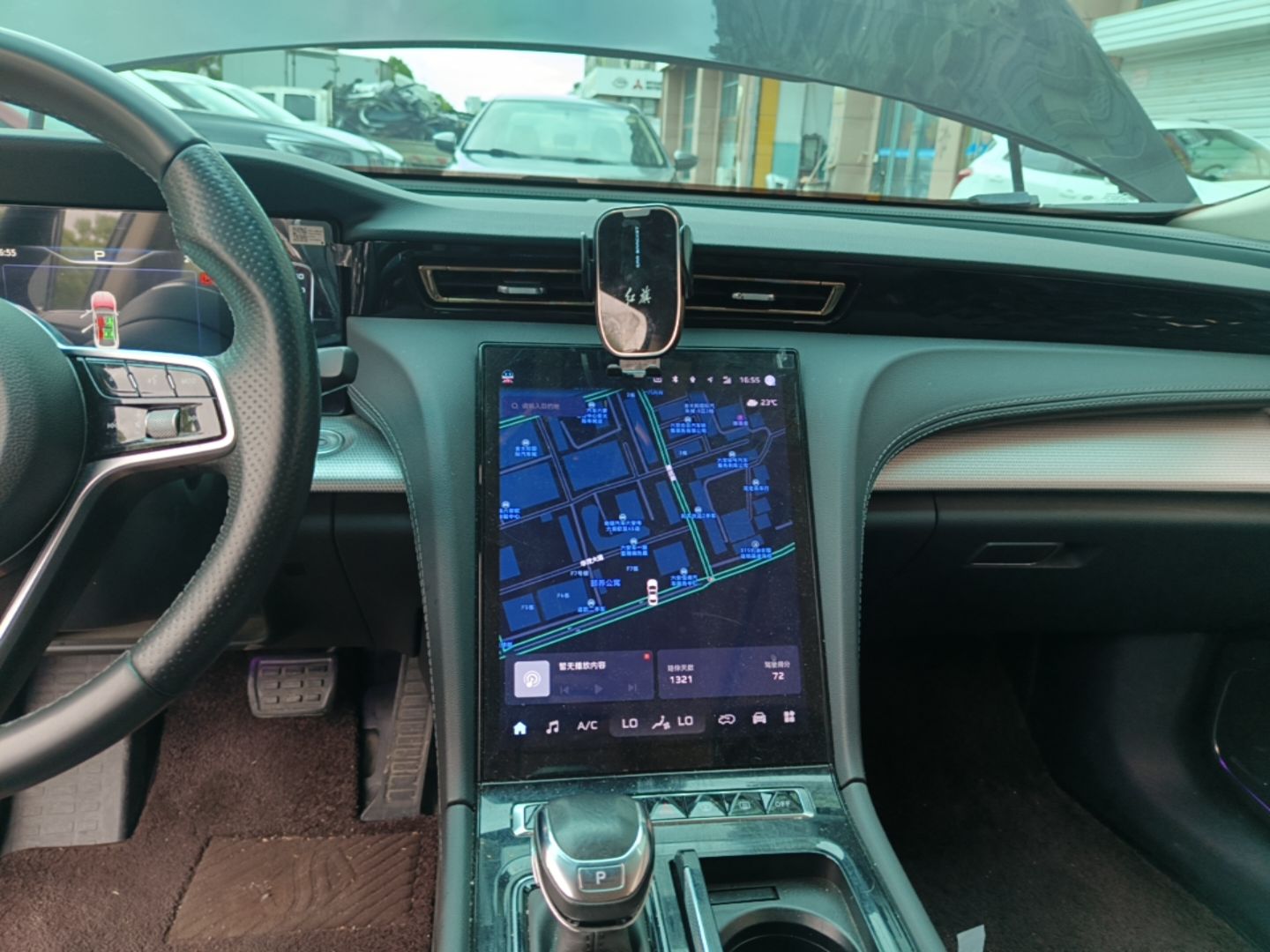 Hongqi H5 2023 2.0T Automatic Smart Connect Flagship Edition - Chinese Trim Xiang — снимка 15