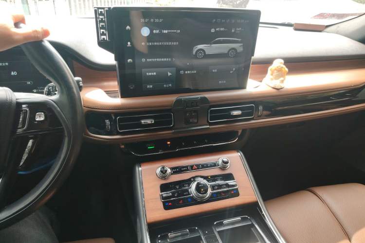 Used Lincoln Aviator 2021 3.0T V6 All-Wheel-Drive Executive Edition
