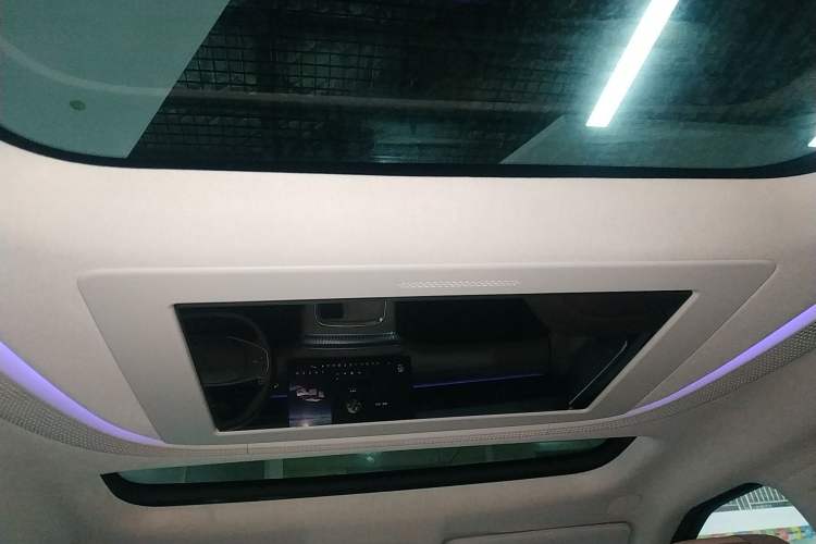 Used XPeng X9 2024 610 Long-Range Pro
