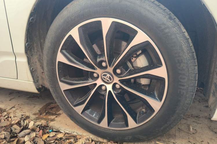 Used Toyota Avalon 2022 2.0L Ambition Edition