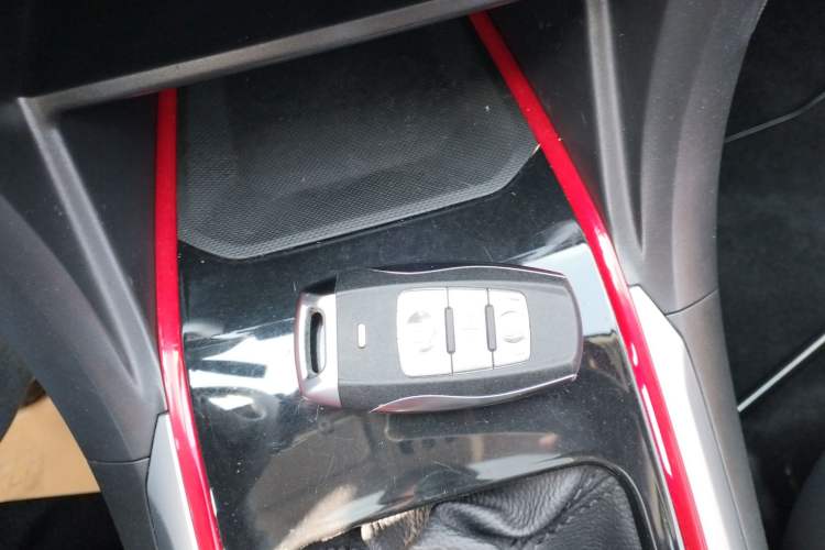 Used Haval H2 2017 Blue Label 1.5T Manual Two-Wheel Drive Luxury Model