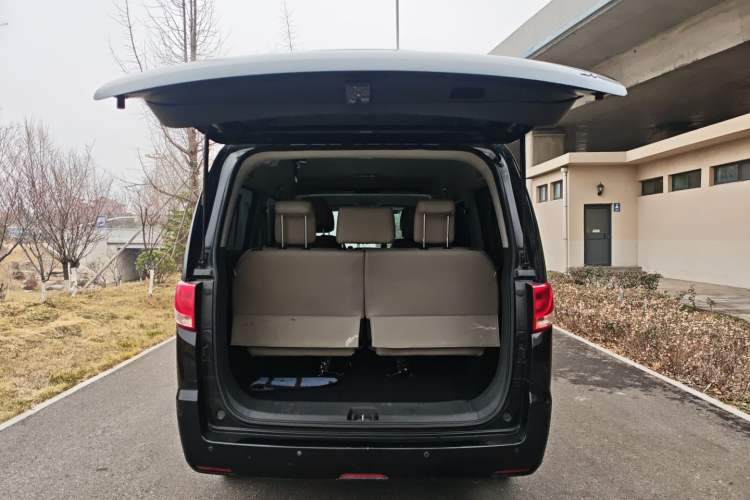 Used JAC Refine M4 2022 2.0 TGDI Automatic Business Edition