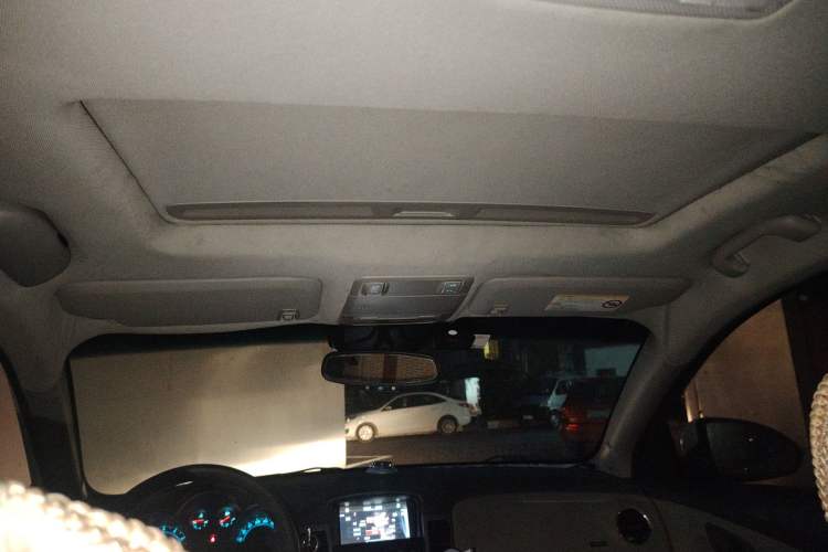 Used Chevrolet Cruze 2012 1.6L SE Automatic Headliner