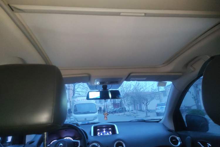 Used Renault Koleos 2014 Revised Version 2.0L Two-Wheel Drive Fashion Edition