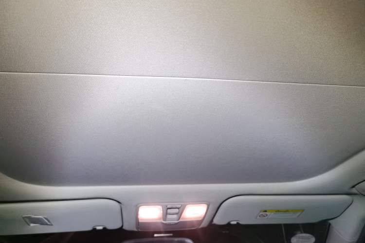 Used Hyundai ix25 2015 1.6L Automatic Two-Wheel Drive Smart GLS Trim Headliner