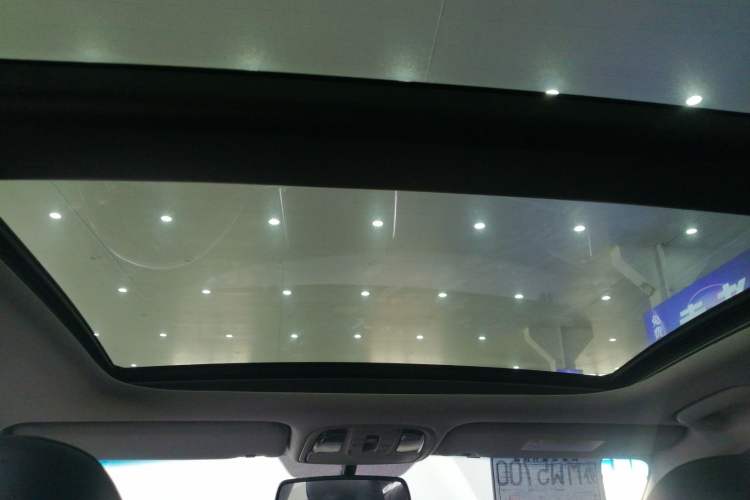 Used Kia K5 2016 1.6T Automatic LUX