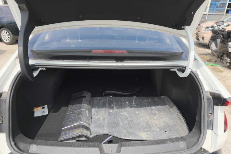 Used Wuling E5 2024 410 km Standard Version